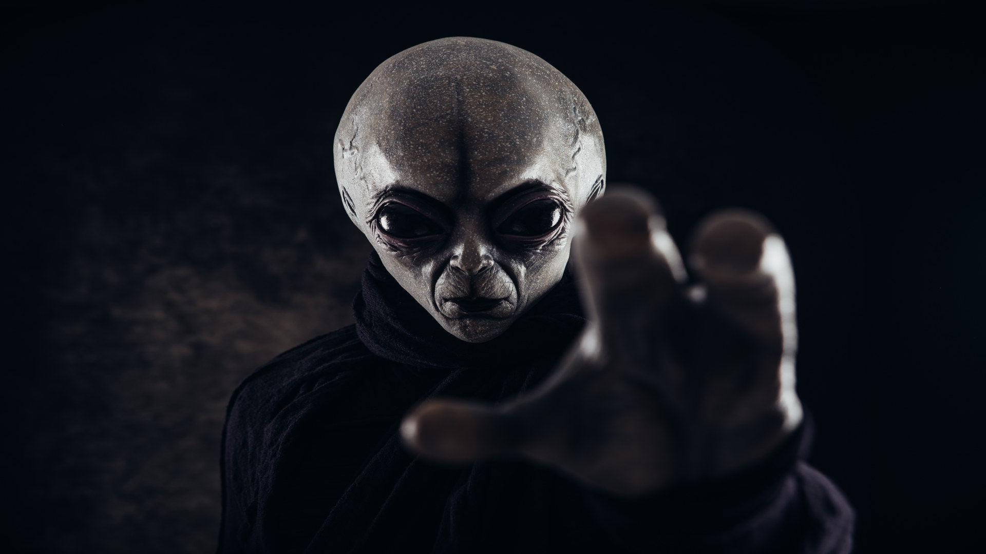 parece-que-al-otro-lado-los-que-nos-recibiran-son-los-extraterrestres-1920.jpg